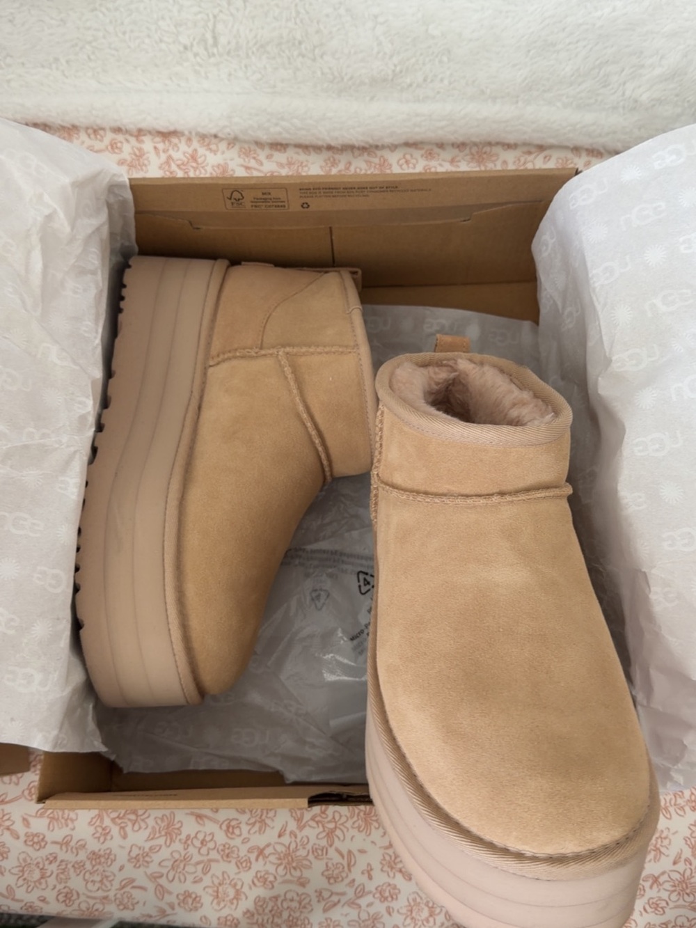 UGG Ultra Mini Platform Sand color